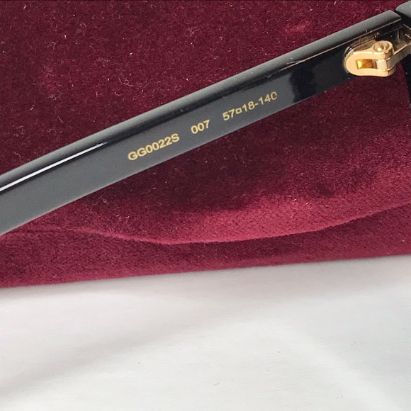 💯 original Gucci Grey Gradient Cat Eye Ladies Sunglasses GG0022S 001 - Picture 11 of 11